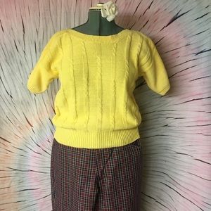 Vintage yellow short sleeved sweater